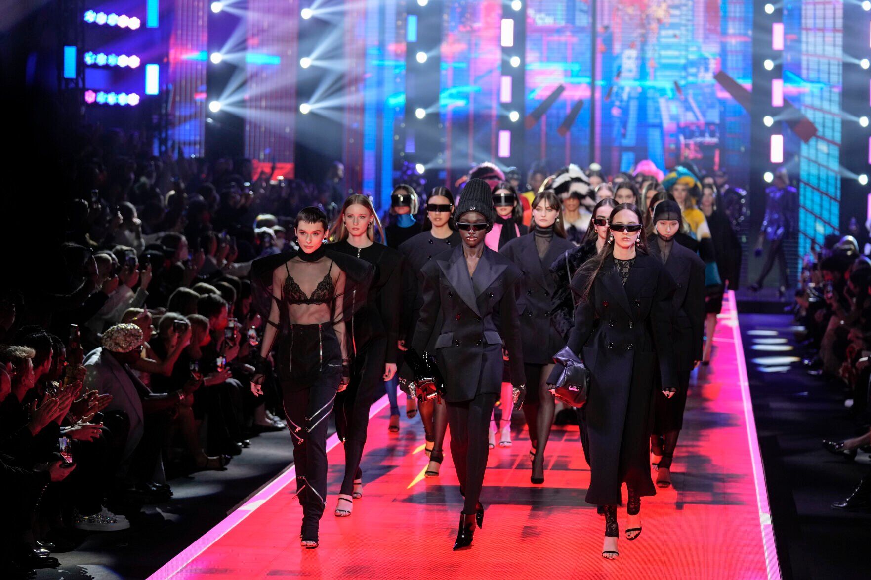 Italy Fashion Dolce & Gabbana F/W 22-23